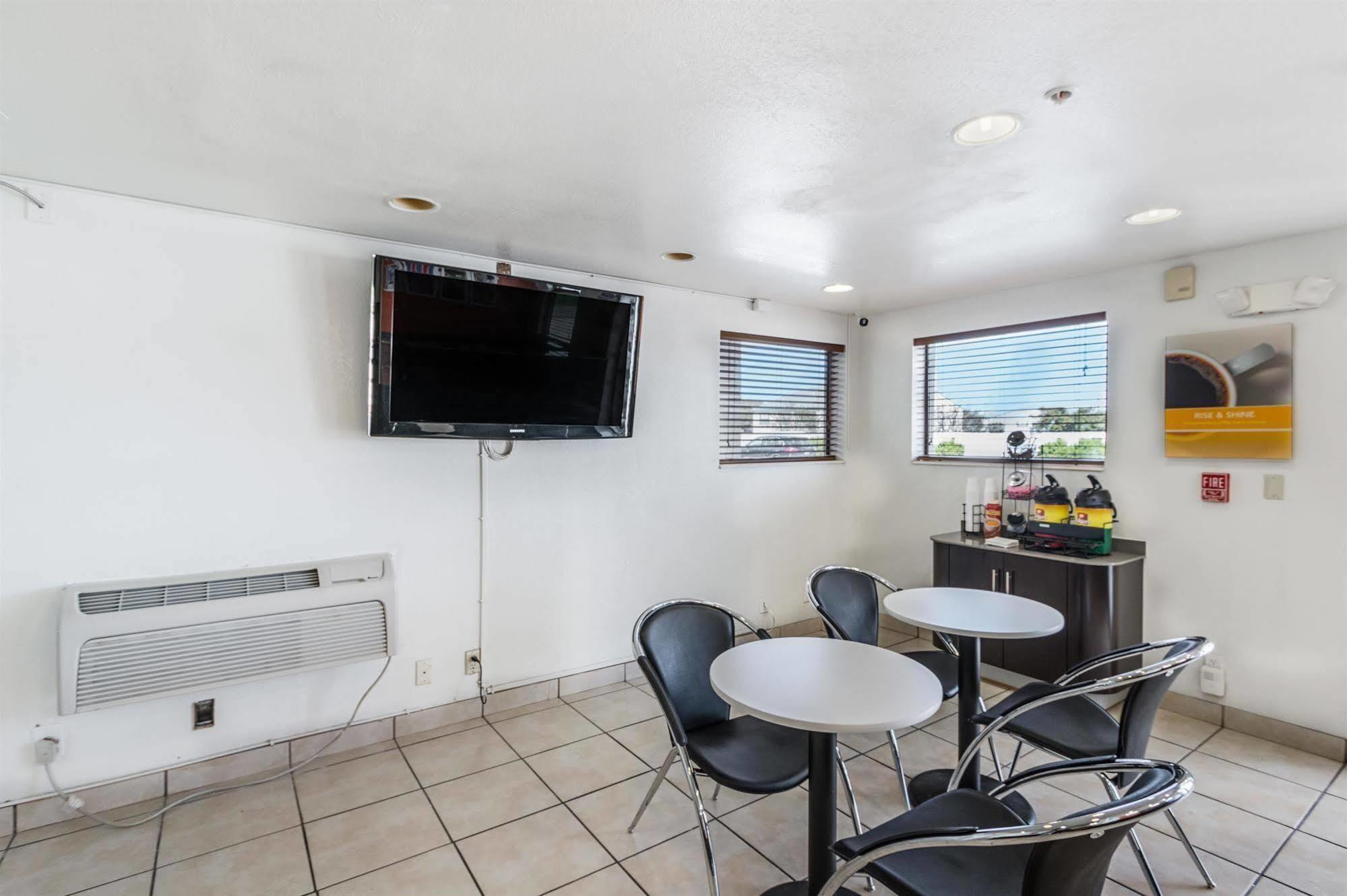 Motel 6-San Marcos, Tx - North Exteriér fotografie